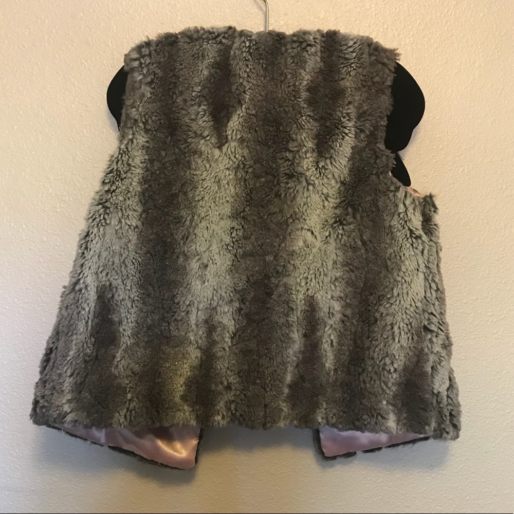 Fur Rave Vest - Picture 2 of 4